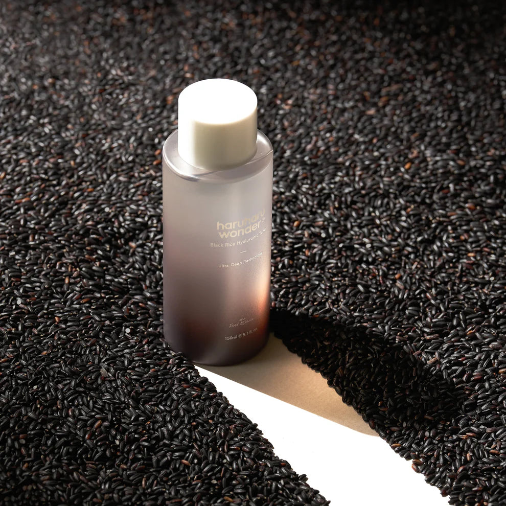 Haruharu Wonder, Black Rice Hyaluronic Toner